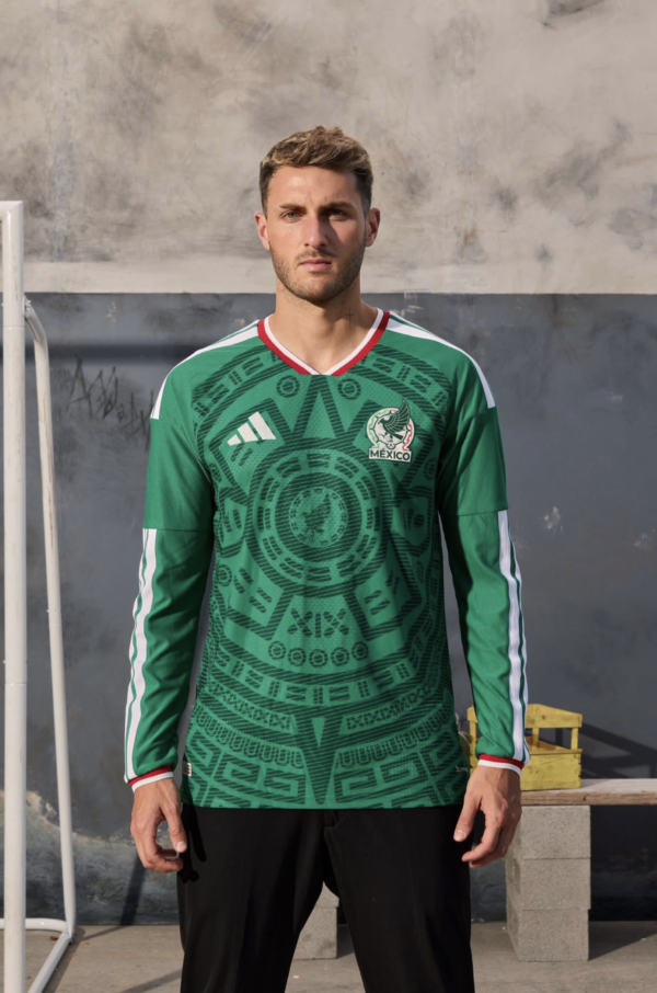 Playera Selección Mexicana Local Manga Larga Mundial 2026 | Jersey Oficial